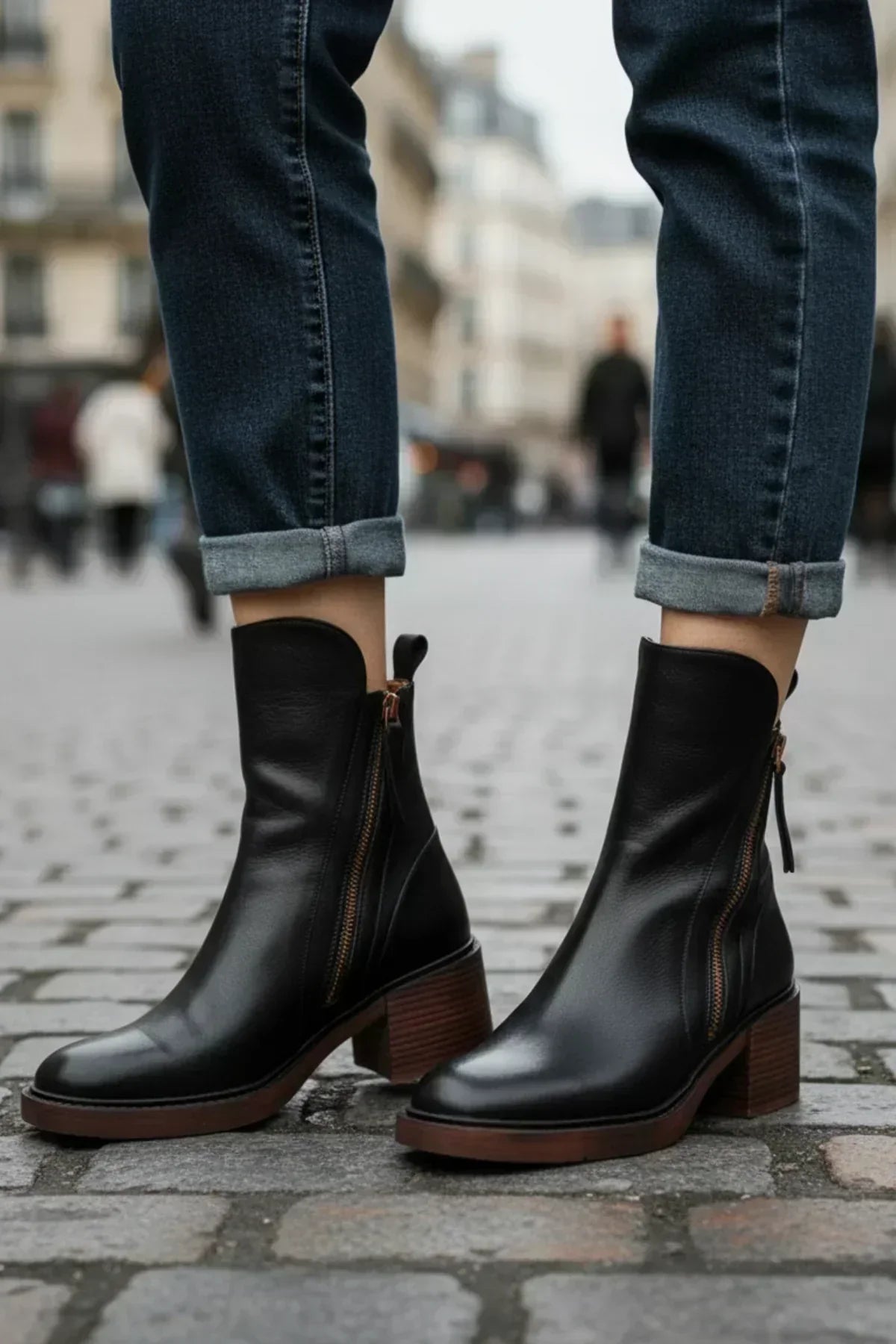 Kimo Women's Leather Ankle Boots