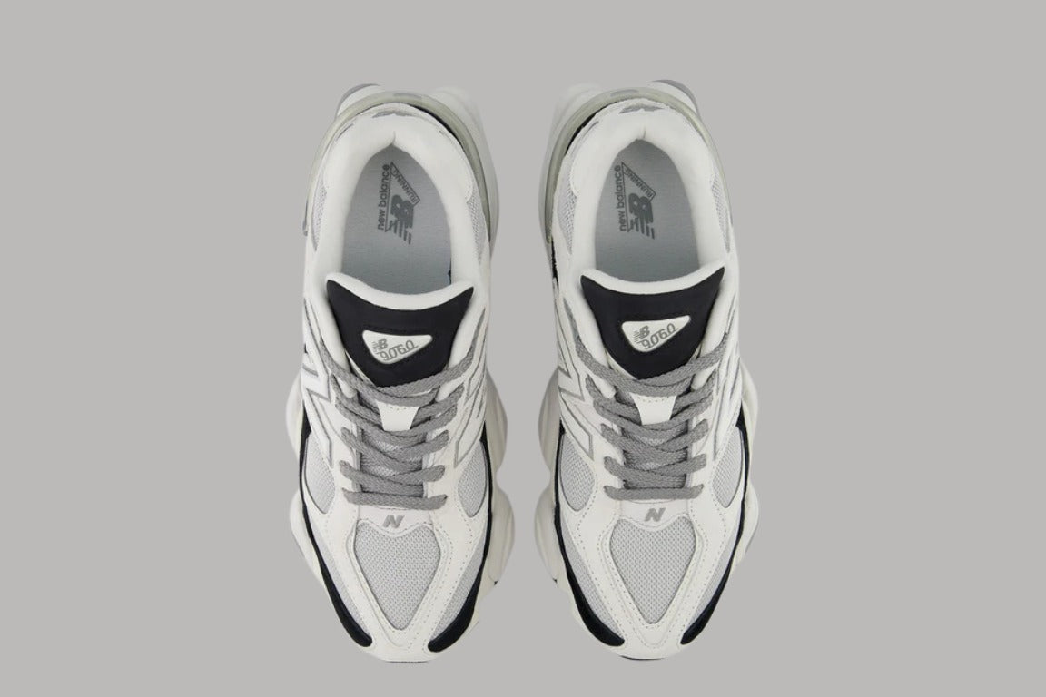 Bróga spóirt unisex New Balance 9060 Dubh Bán